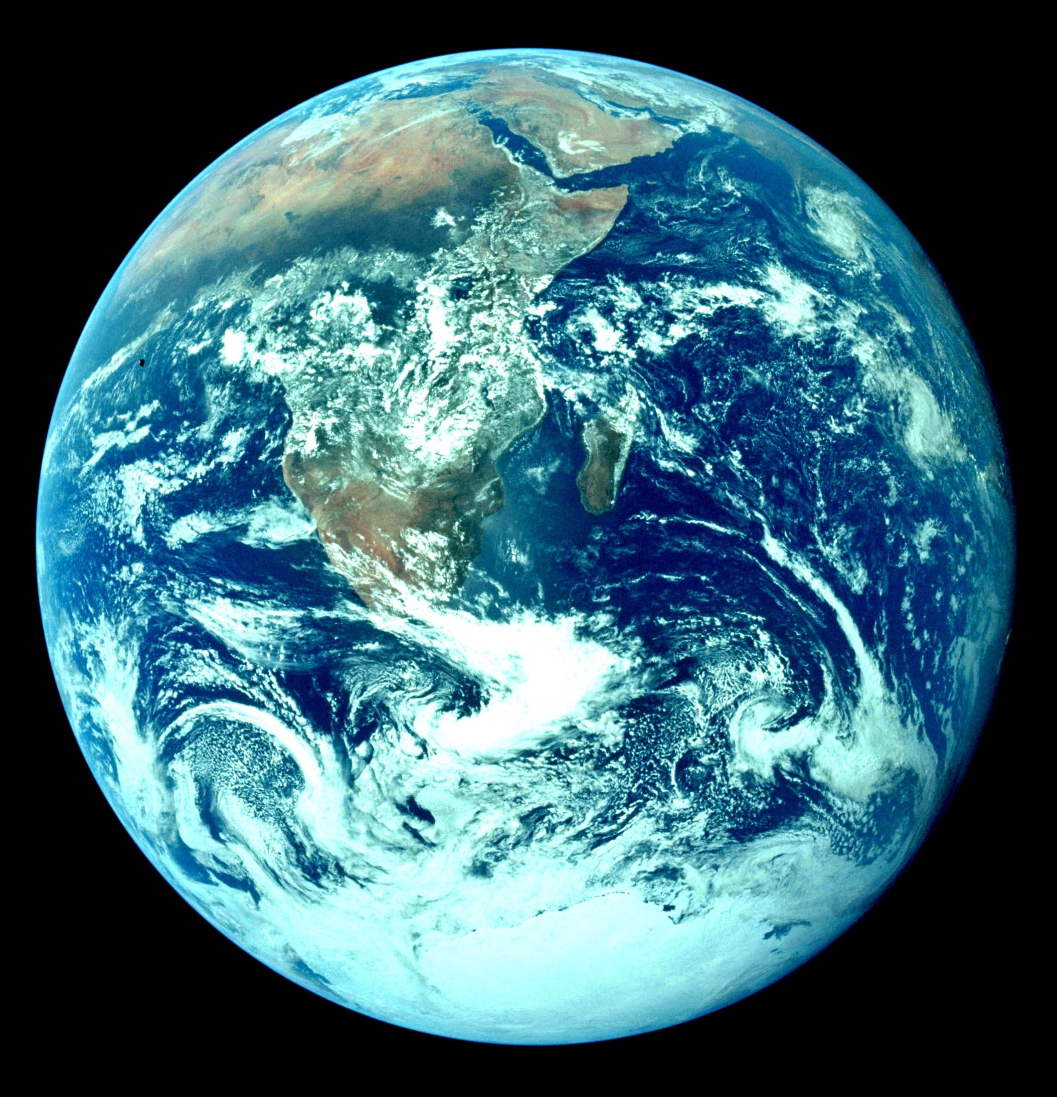 De aarde gefotografeerd door de bemanning van Apollo 17.